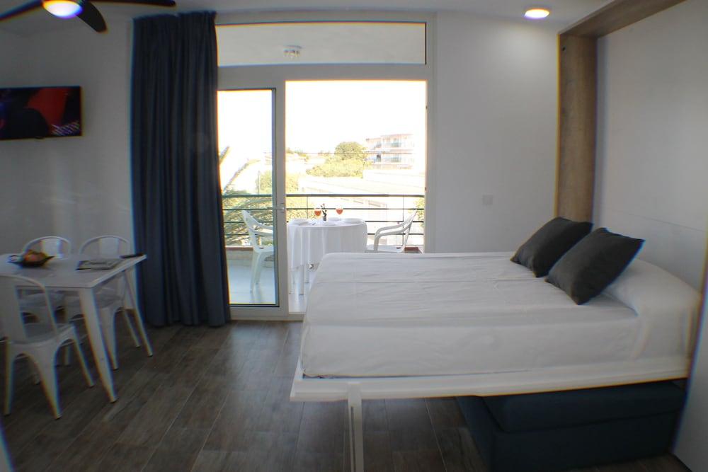 Agi Rescator Apartment *